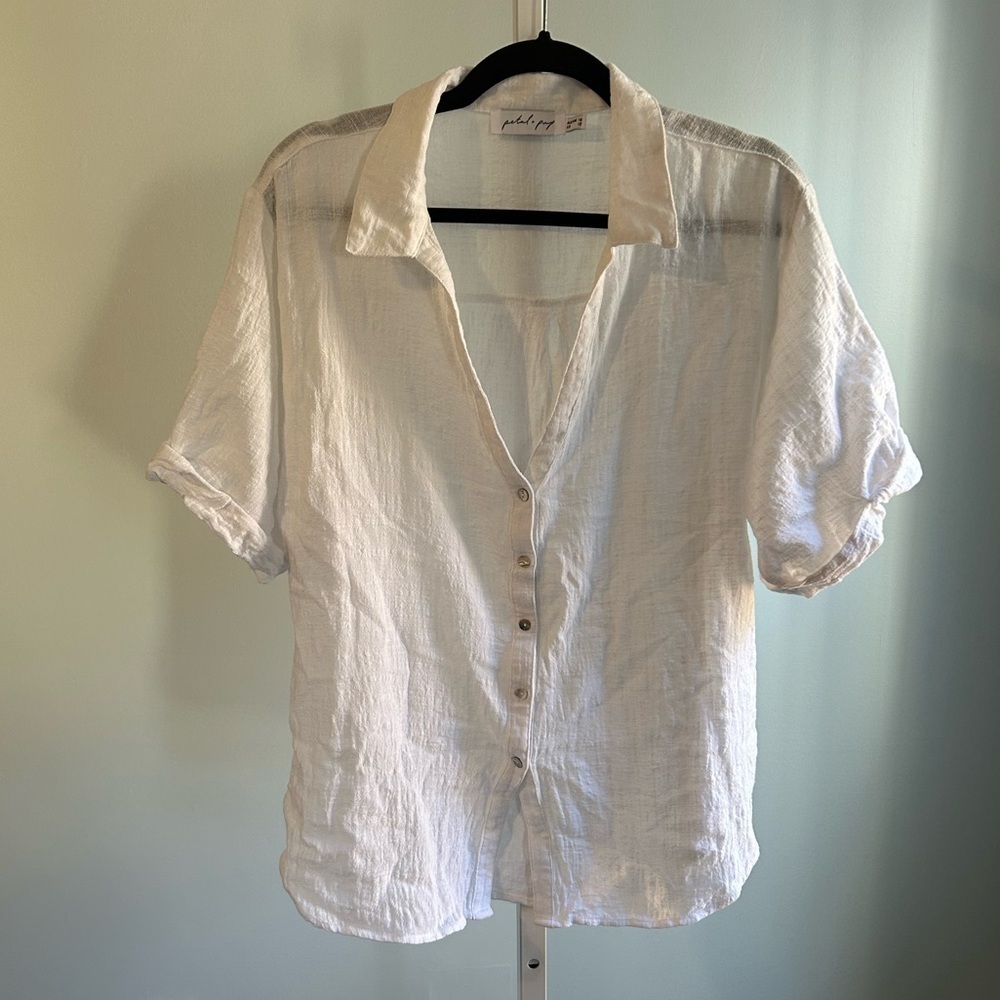 Petal + Pup V-Neck White Button Down